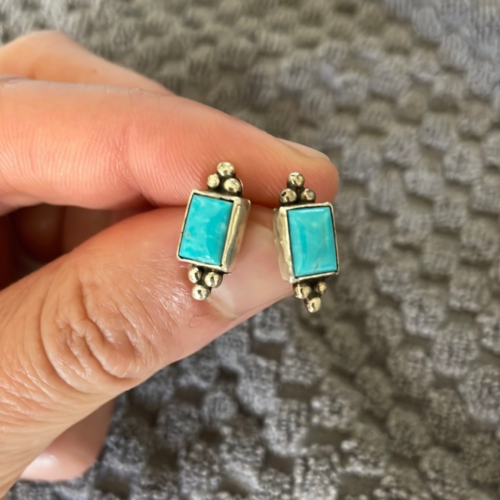 Sterling sliver and turquoise stone earrings